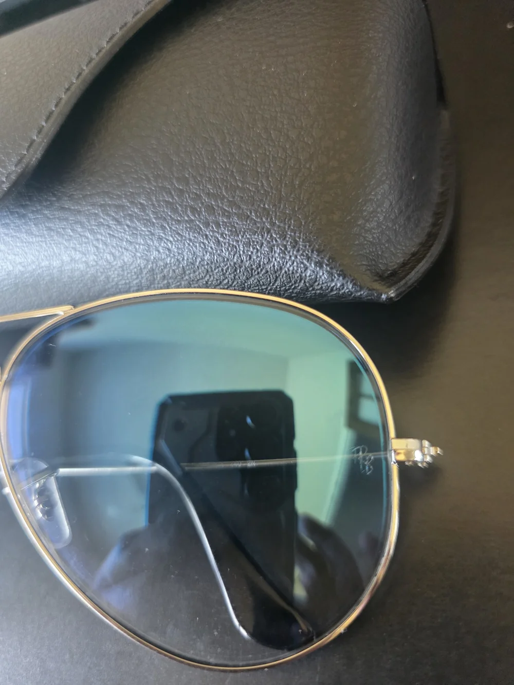Ray-Ban Aviator Sunglasses with Blue Mirrored Lenses